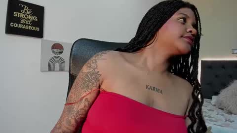 zahra_rose online show from October 24, 9:55 pm