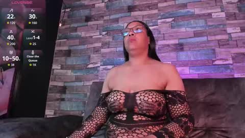 Danna online show from December 16, 3:34 am