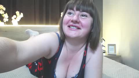 zannadreil online show from March 5, 9:43 pm