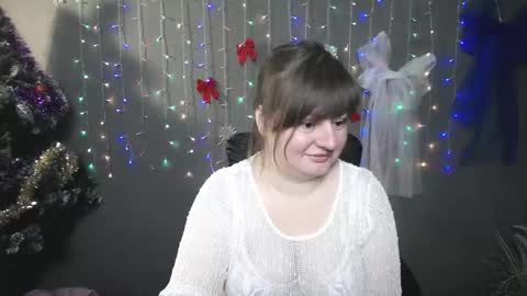 zannadreil online show from December 16, 7:09 pm