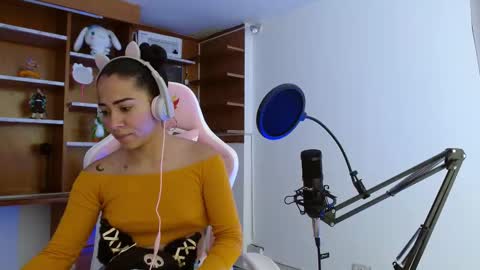 zara_vix online show from February 28, 4:42 pm