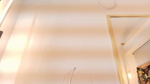 Zarah Andrews online show from October 14, 12:19 pm