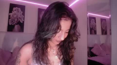 Zarah online show from June 9, 1:54 pm