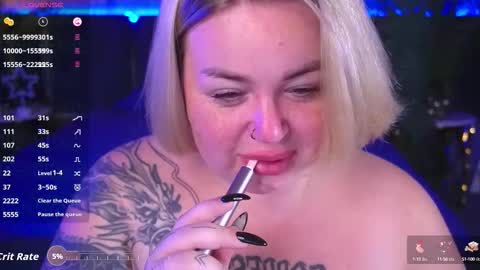 Lola online show from September 17, 7:23 pm