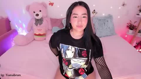 Zara online show from December 19, 11:35 am