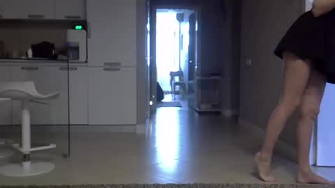 Zarina Swift online show from February 10, 4:41 am