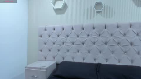 Zarina Waynne online show from June 28, 2:45 pm
