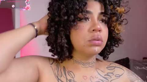 zaya_1 online show from February 16, 2:39 pm