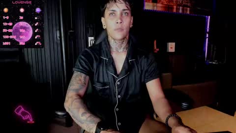 zhoestrong online show from February 12, 2:45 am