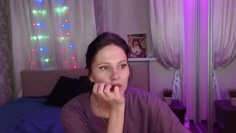 Zlata online show from May 10, 8:33 pm