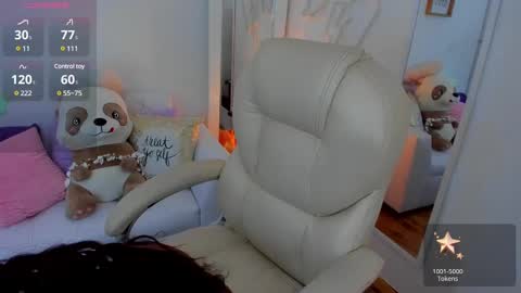 Zobe Love online show from February 25, 5:51 pm