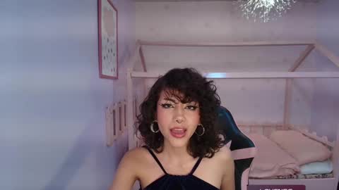 zoe_ch_ online show from January 9, 9:58 pm