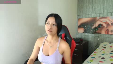 Z O E online show from March 23, 8:48 pm