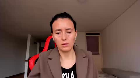 ZOE online show from September 16, 9:01 pm