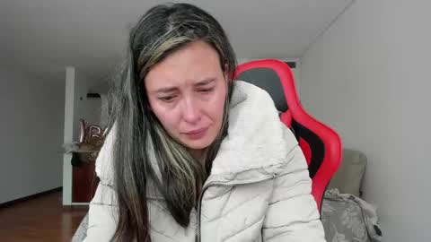 ZOE online show from April 10, 9:10 pm