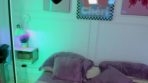 Zoe Lynch online show from March 26, 12:07 pm