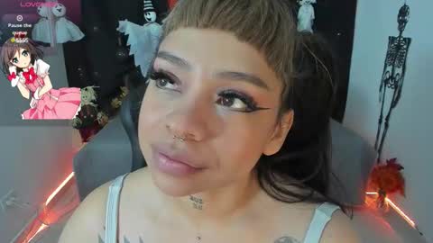 zoe_sullivan_ online show from October 9, 10:19 am