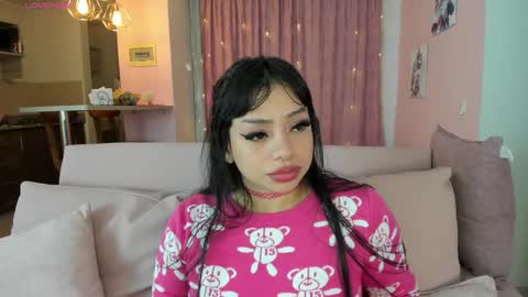 zoe_sullivan_ online show from January 5, 9:59 am