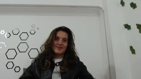 Carolina online show from October 3, 11:21 pm