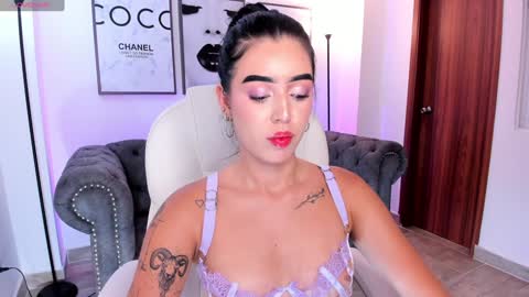  zoee jackson online show from January 27, 7:03 pm