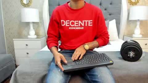 Zoe Krug online show from September 28, 1:38 pm