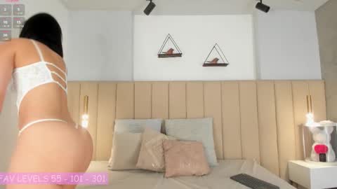 Zoe online show from November 13, 10:20 pm