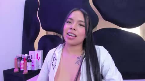 ZoeSwam online show from March 16, 5:44 am