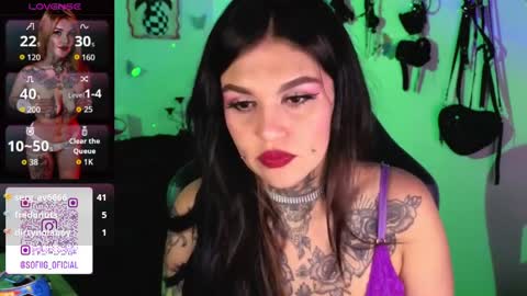 Zoee  online show from March 27, 8:26 am