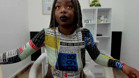 Zooe online show from January 8, 11:43 am