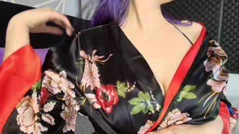 zpzphot online show from February 23, 11:59 pm