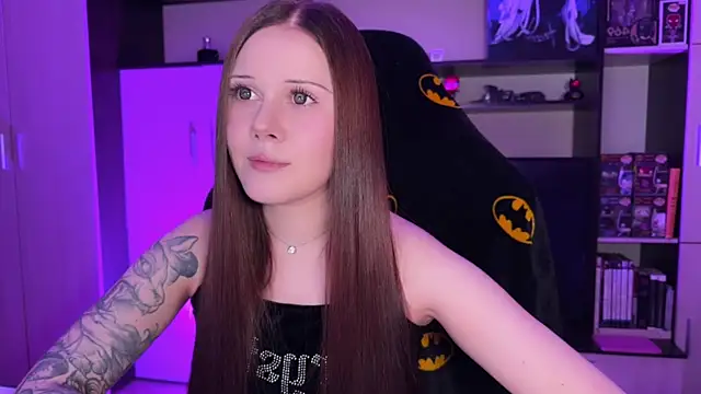 jasminevine online show from April 12, 3:42 am