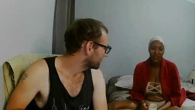 COOKIECANDY online show from April 4, 8:18 pm