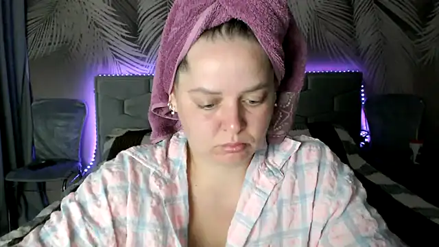 uliastar online show from September 16, 6:54 am