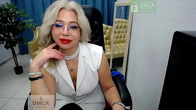 Dear Eva1 online show from December 1, 6:28 am