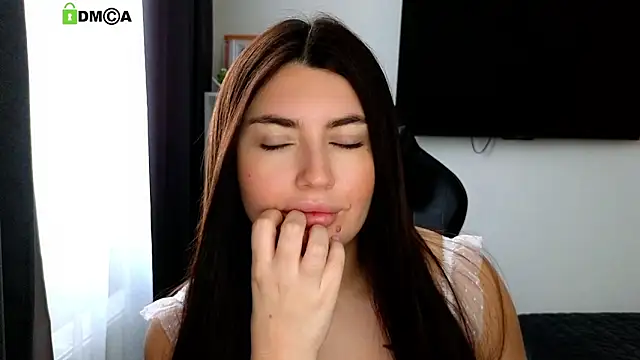 gracedorce online show from April 16, 1:39 am