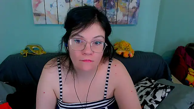 EverlyRays online show from April 10, 11:00 pm