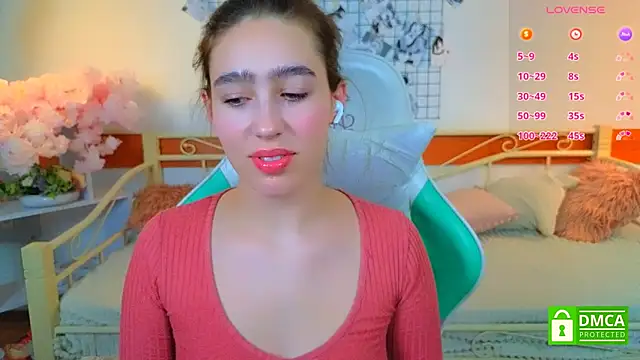  Eliizabeth  online show from April 4, 11:25 pm