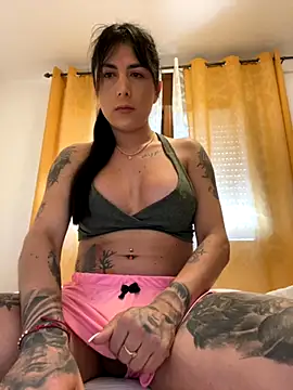 missdirtyhot  online show from October 8, 9:02 am