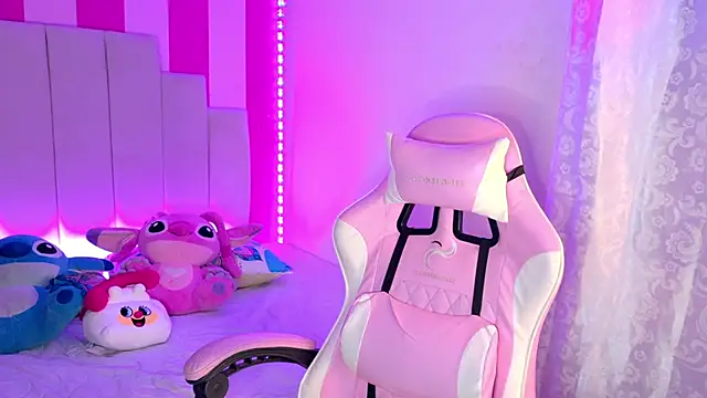 AliiceBrown  online show from March 11, 4:06 am