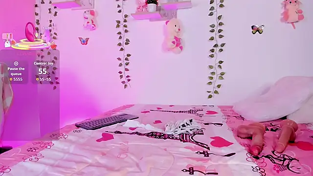 Emily restrepo online show from September 15, 5:38 am