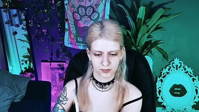Noah ElmerX online show from July 11, 1:33 pm