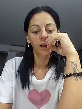 bruneta sexy23 online show from October 16, 3:42 am