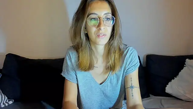 DesireMore90 online show from September 17, 6:28 pm