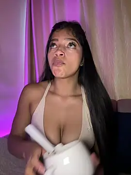 AgathaGeorgiou online show from April 21, 10:17 pm