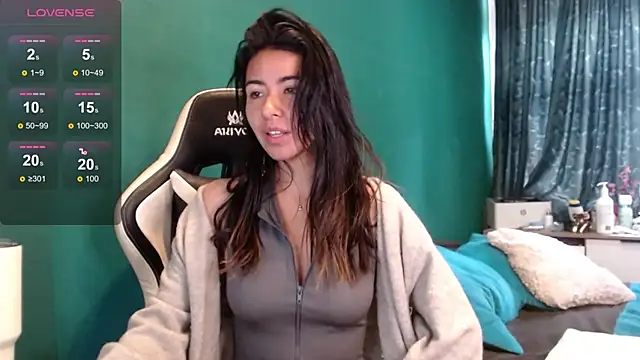 alice middlee online show from March 13, 4:08 pm