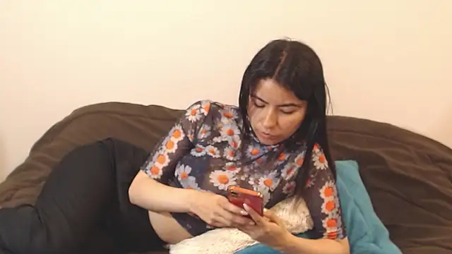 alice middlee online show from September 11, 5:46 pm