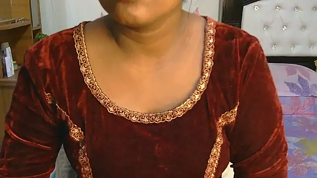 esita 1212 online show from January 10, 4:06 am