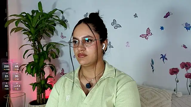 VICTORIABLACK xh online show from June 3, 10:27 am