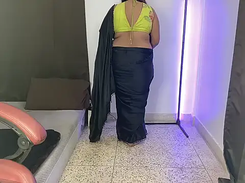 shanayaaa 1 online show from September 10, 7:14 pm