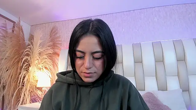 Rebeca jones online show from June 6, 1:17 pm
